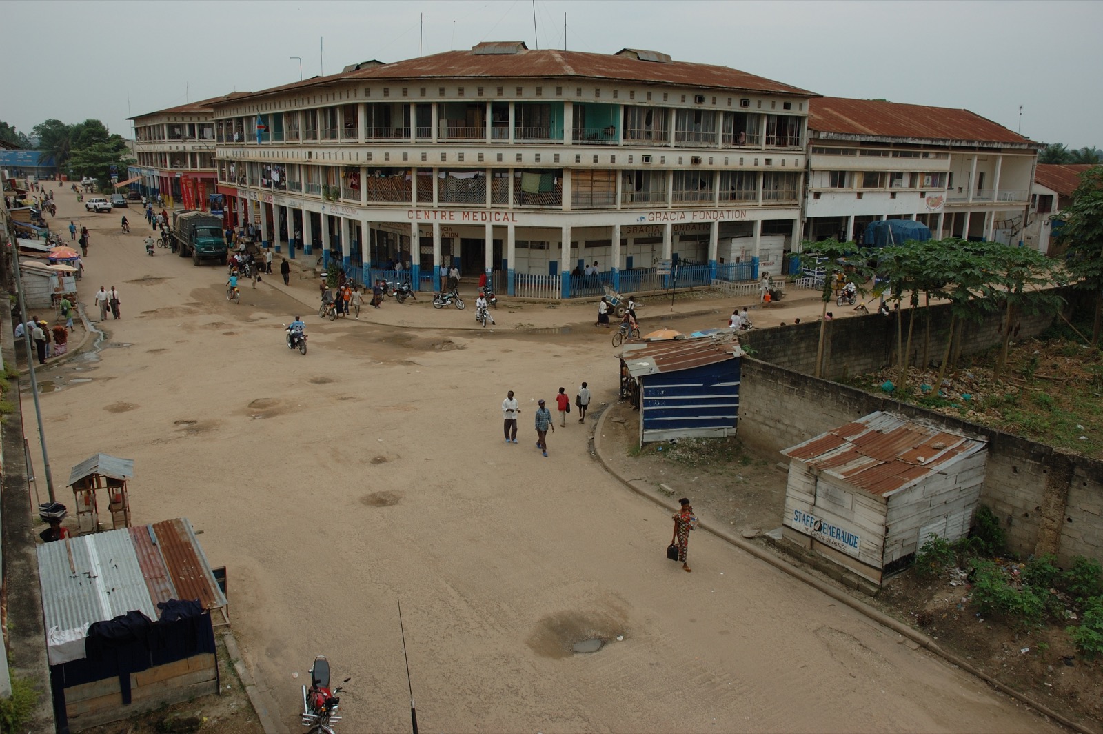 Kisangani on the Congo, the finish of the 1983 event, photographed in the 2000s.
