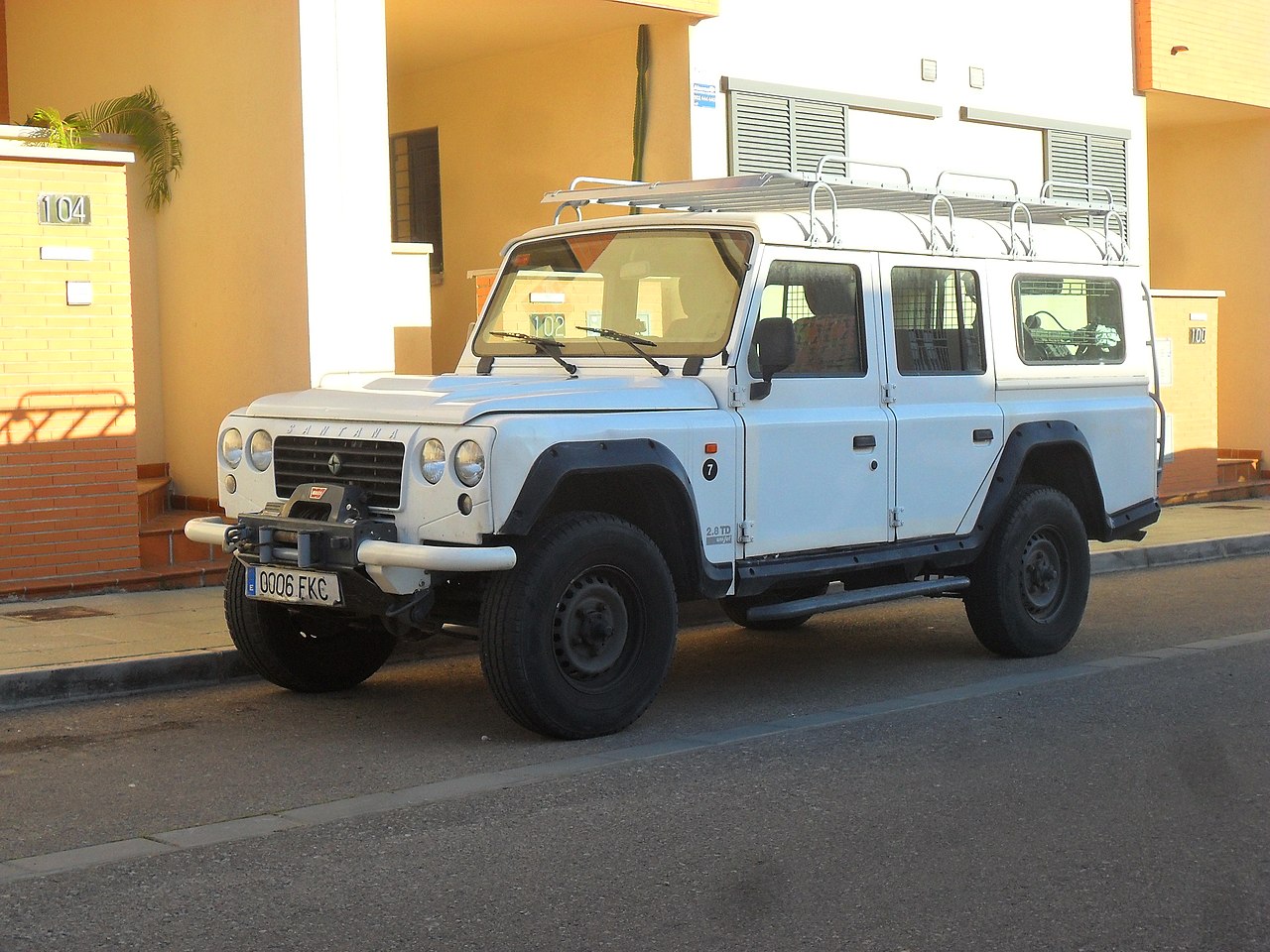 Santana PS-10 90 Shortline — Civil-registered Santana Aníbal in white, photographed in Almería