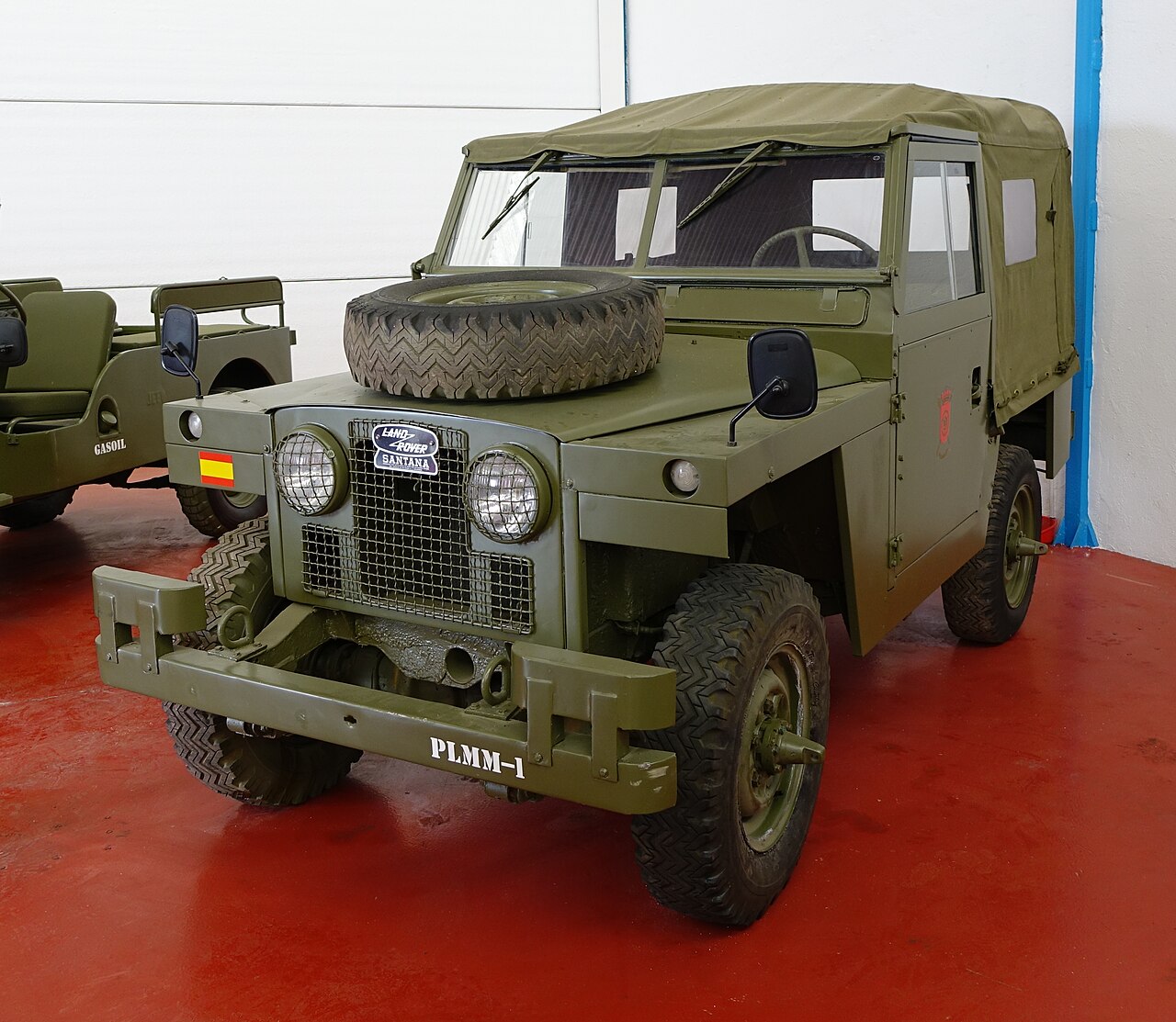 Santana Ligero — Preserved Spanish Army Santana 88 Militar with bonnet-mounted spare and folded-screen fittings